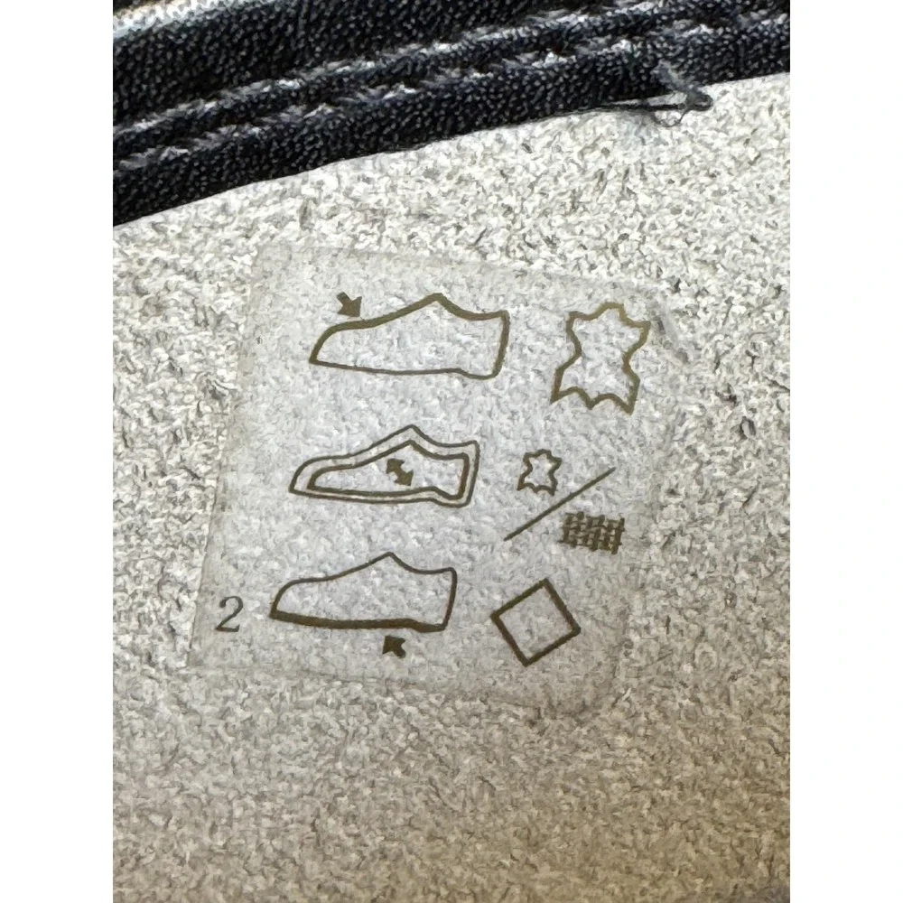 Dr. Martens Boots Womens Size 8 White 1460 Leather Ankle Combat Lace Up Docs - Picture 12 of 15